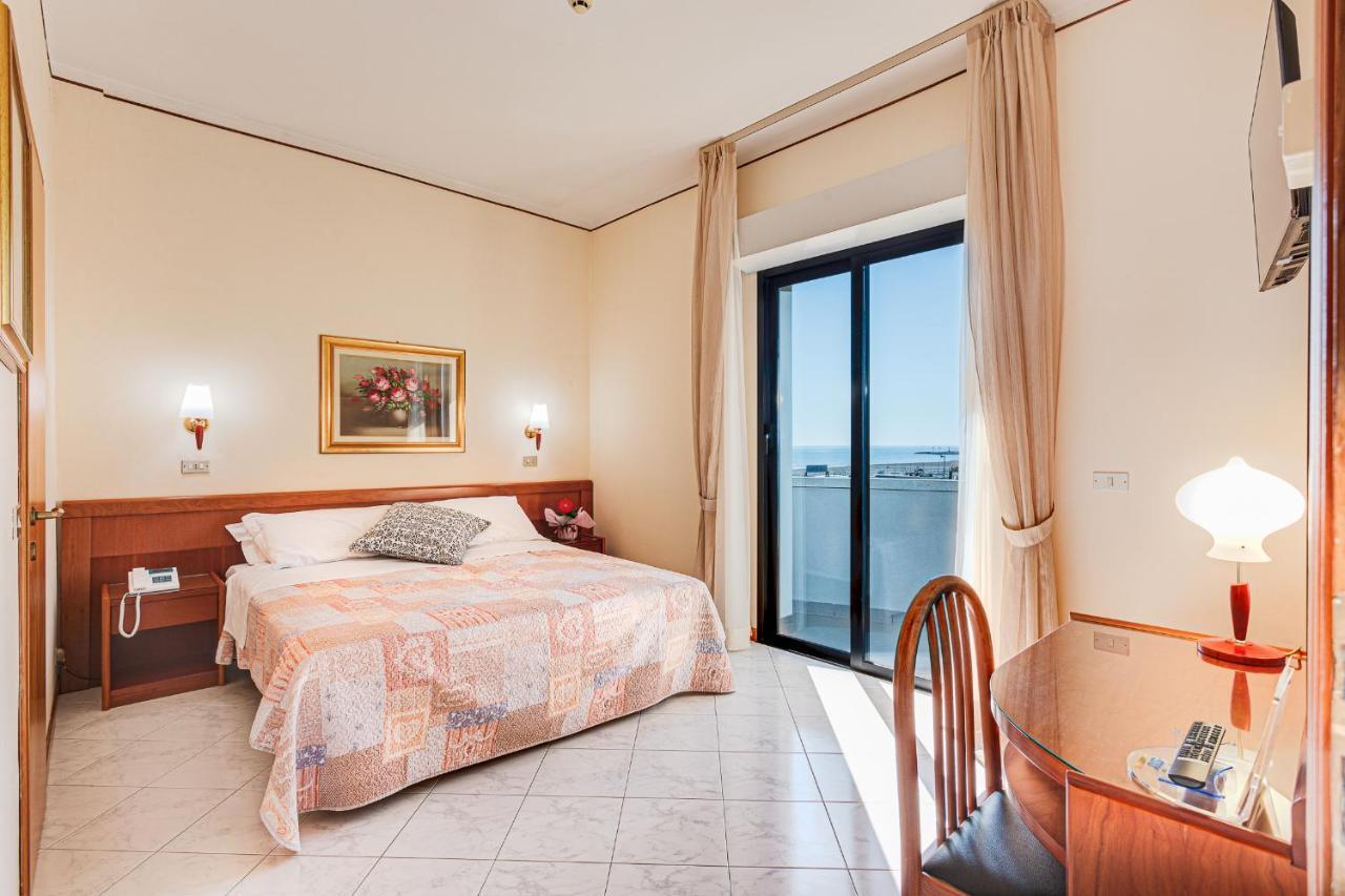 Hotel Delle Nazioni Milano Marittima Luaran gambar