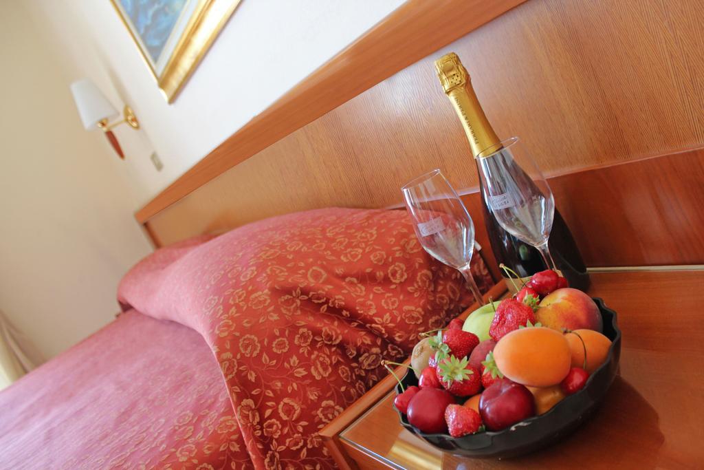 Hotel Delle Nazioni Milano Marittima Luaran gambar