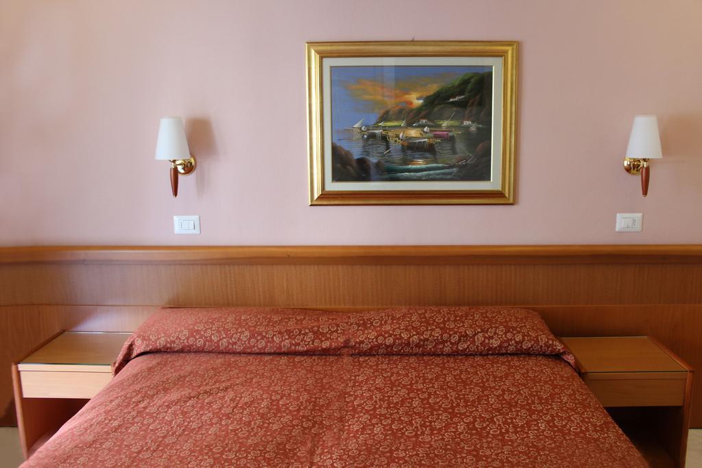 Hotel Delle Nazioni Milano Marittima Luaran gambar
